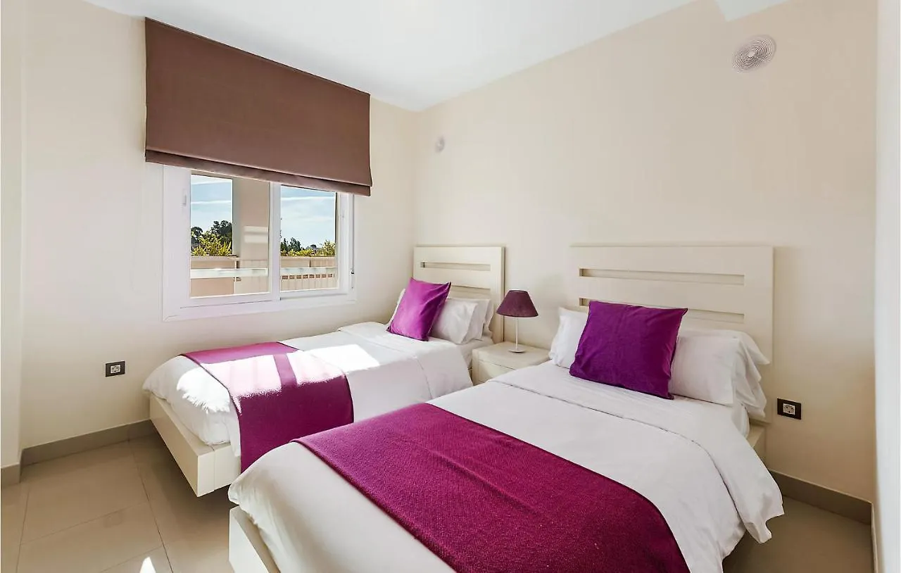 Awesome Apartment In Estepona With Kitchenette